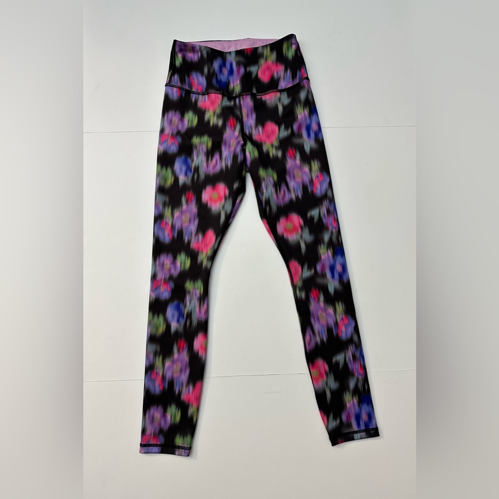 IVL Collective Leggings Women’s Purple Pink Black Blurred Floral Stretch